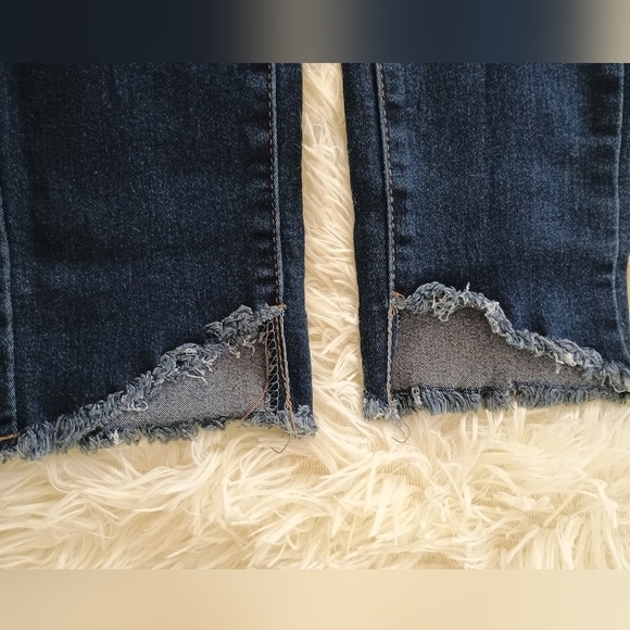 Lovesweet Denim Jegging Distressed Dark Blue Jeans, Women's Size L - Picture 6 of 10